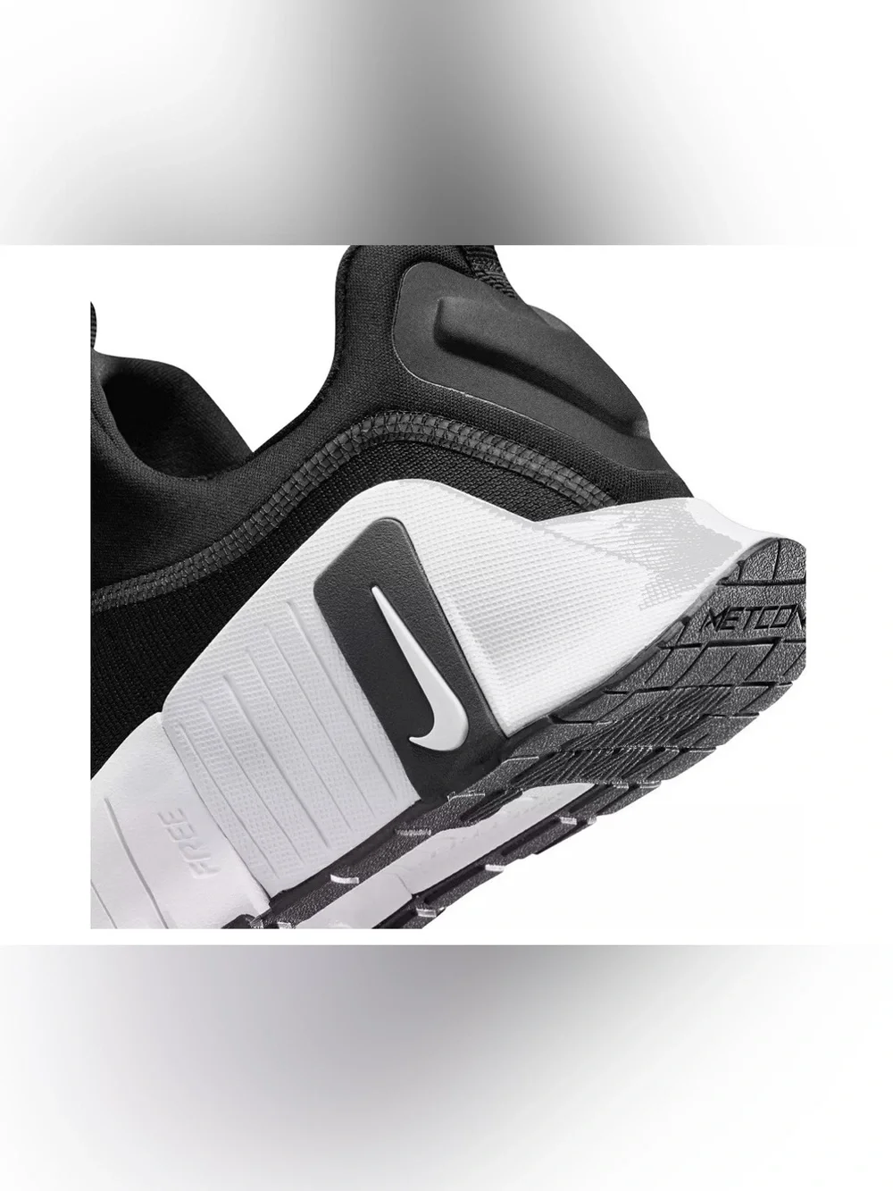 Nike Metcon 6 Black and White Trainer